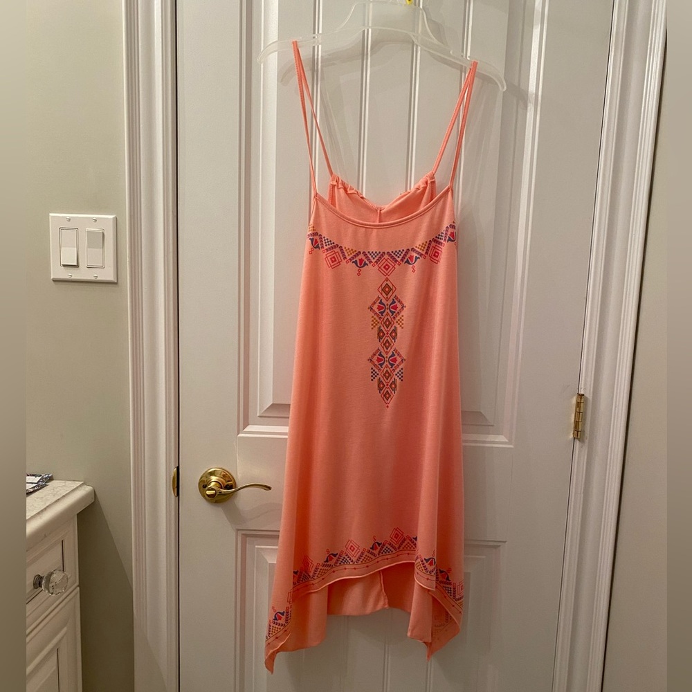 NWOT SIZE LARGE SWIM/BEACH COVER UP